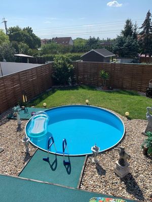 ELSTERWERDA: Drei Häuser (4 Wohneinheiten) in Elsterwerda - Vorderhaus, Seitengebäude und freistehendes EFH