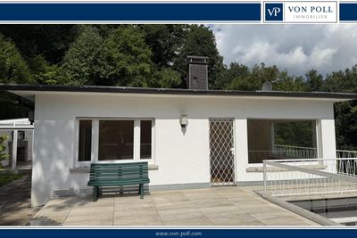 Ihr neues Zuhause mit Penthouse Flair - ERSTBEZUG nach Renovierung -
4ZKB mit neuer Einbauküche !