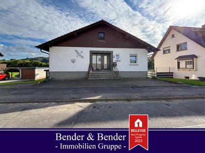 Einfamilienhaus mit Einliegerwohnung – gepflegt und vielseitig nutzbar in Randlage von Windeck!