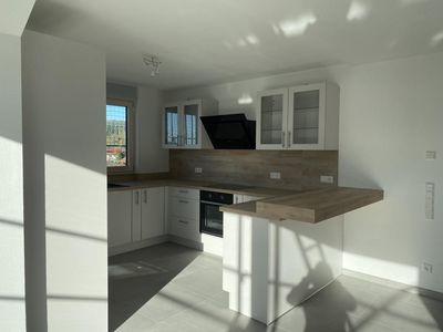 Stilvolle sanierte
4,5-Zimmer-DG Wohnung mit gehobener Ausstattung und toller Dachterrasse