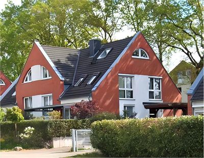 Stilvolle Doppelhaushälfte am Naturschutzgebiet & Spielstraße – attraktiver Angebotspreis