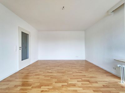 Ansprechende 3 Zimmerwohnung mit Balkon zu vermieten