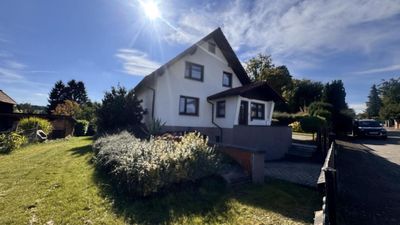 Verkauf eines Einfamilienhauses mit Grundstück und Ferienhaus