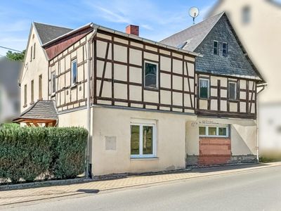 Provisionsfrei für den Käufer: Ein Haus mit mehreren Möglichkeiten in Mohlsdorf-Teichwolframsdorf