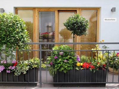 Dachgeschosswohnung in 66802 Überherrn, Auf der Retz