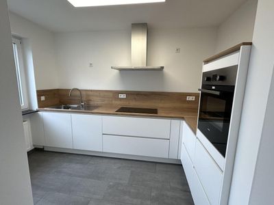 Renovierte 4,5 Zimmer Wohnung