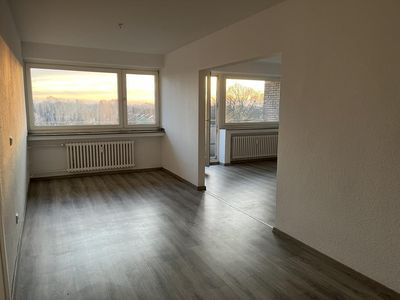 Tolle Familienwohnung mit 2 Schlafzimmern + offenem Wohn-/Essbereich! BALKON + AUFZUG