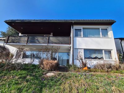 **Gepflegtes Einfamilienhaus in traumhafter Lage!**