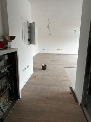 2,5 Zimmer Wohnung Neubau Aufzug mit Solarenergie und Wärmepumpe