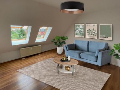 Schöne, moderne 3 Zimmer-Dachgeschoss-Wohnung mit EBK