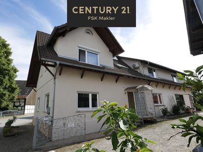 Zweifamilienhaus in ruhiger Lage!