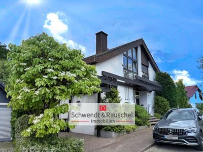 Repräsentatives Architektenhaus in Ortsrandlage von Friedrichsdorf-Köppern