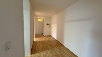 3-Zimmer-Wohnung mit Blick ins Grüne + Garage!