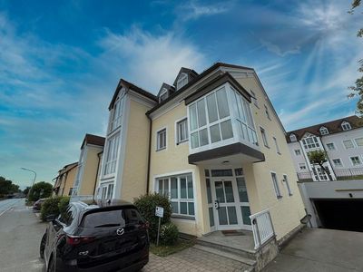 Helle 1,5 Zimmer Wohnung mit separater Küche