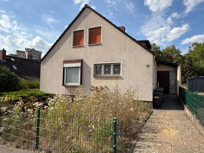 1-Familienhaus mit Potential und großem Grundstück in beliebter Lage von Helmstedt