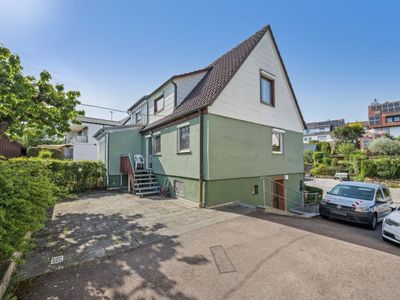 Klein aber mein - Doppelhaushälfte für Gartenliebhaber in Neuwirtshaus