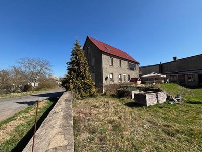 Leerstehendes Ein- bzw. Mehrfamilienhaus in Wurzen / Roitzsch - sofort verfügbar