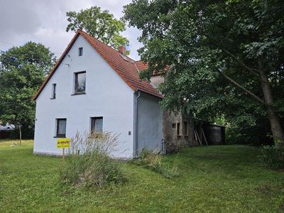 Entkerntes Einfamilienhaus in idyllischer Lage