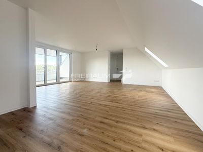 FREIRAUM4 +++ Großzügige Komfortwohnung in Toplage am Siegener Giersberg!