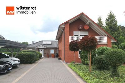 Großes Haus in ruhiger Lage von Garrel!