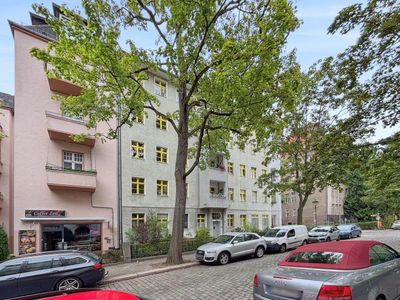 Charmante 3-Zimmer Altbauwohnung, nahe Schloßstraße - im Herzen von Berlin-Steglitz.
