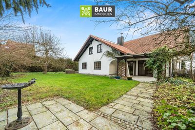 Mehrgenerationenhaus! Großzügiges Zweifamilienhaus mit Einliegerwohnung in Biberach-Ringschnait