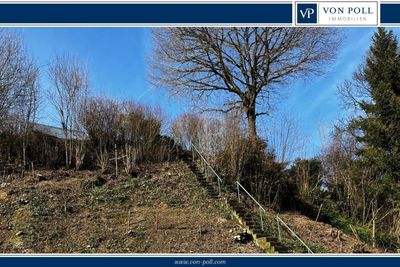 Schönes Baugrundstück mit Baugenehmigung