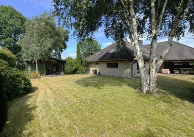 Vielseitiger Bungalow mit Einliegerwohnung