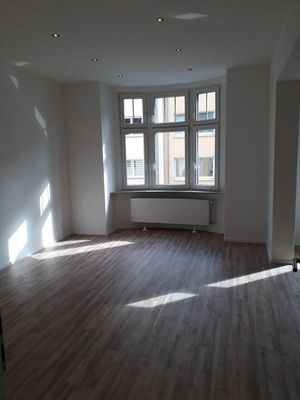 schönen großen 2,0-Zimmer-Wohnung Duisburg (Hochemmerich)