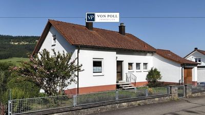 Einfamilienhaus mit weitläufiger Aussicht in 78564 Wehingen