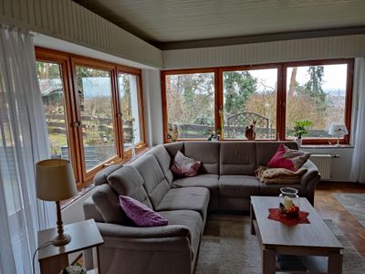 Helle 4-Zimmer-Wohnung in Kommern im Souterrain zu vermieten. Ruhige Lage.