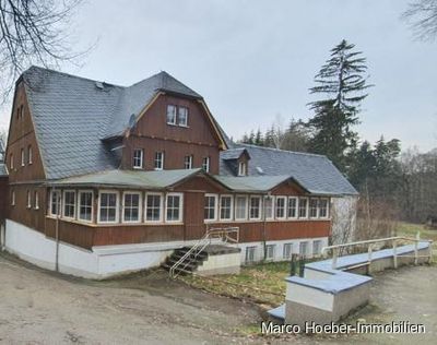 Mehrfamilienhaus im Erzgebirge nahe Freiberg/Sachsen