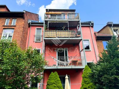**geteiltes Mehrfamilienhaus mit 4 Wohneinheiten in Jena**
