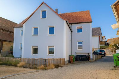 Großzügige 6-Zimmer-Erdgeschosswohnung in Lauf/Simonshofen