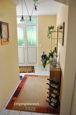 Doppelhaushälfte in gepflegter Wohnanlage nähe Krankenhaus SAD