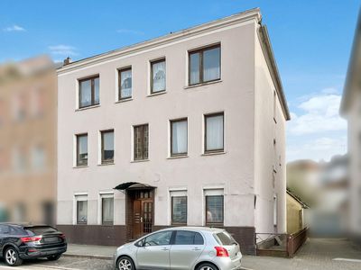 Stark sanierungsbedürftiges Mehrfamilienhaus in Osnabrück-Schinkel