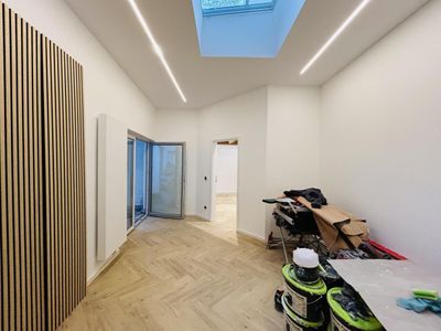 Kernsanierte, teilmöblierte 4-Zimmer-WG in zentraler, gut angebundener Lage in Köln-Ehrenfeld!