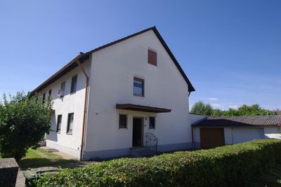Familienglück - REH mit schönem
Garten in ruhiger Lage