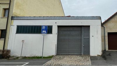 Lagerhalle mitten im Zentrum | Büroräume bei Bedarf auch verfügbar