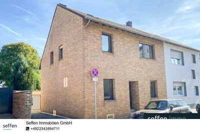 Großzügiges Einfamilienhaus mit 5 Zimmern, Garten, Wintergarten und Garage in Frechen-Königsdorf