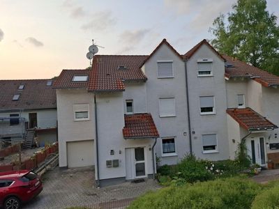 Moderne Familienfreundliche Maisonette Wohnung, bietet Platz zum Träumen.