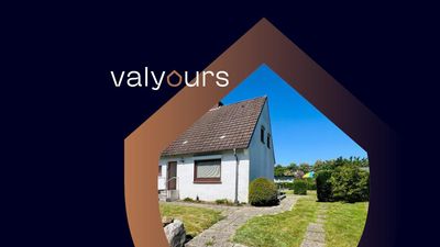 Charmante Doppelhaushälfte in Heikendorf – Großes Grundstück, nur wenige Minuten vom Wasser entfernt