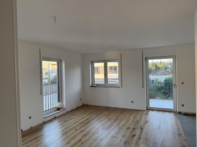 3 Zimmer Neubauwohnung 1 OG inkl. EBK