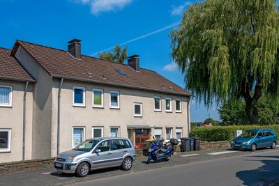 Erdgeschoss & großzügiger Balkon 3-Zimmer-Wohnung in Castrop-Rauxel Schwerin