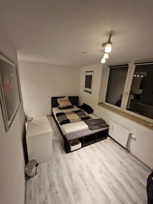 Helle 1-Zimmer-Wohnung mit Balkon in Universitätsnähe