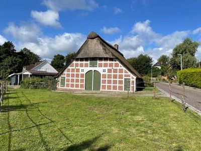 prov.-frei !!! 5-Zi. - Reetdachhaus ideal für Hunde-und Kleintierhaltung!