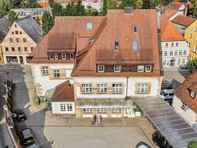 Exklusive, denkmalgeschützte Maisonette-Dachgeschosswohnung mit 5 Zimmern im Herzen von Roth