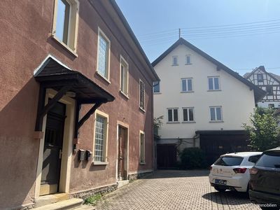 Zwei- und Dreifamilienhaus auf gemeinsamem Grundstück mit Entwicklungspotenzial in Lorch
