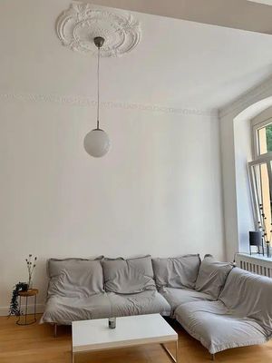 Sanierte, ruhige Luxus-Altbauwohnung in bester Lage