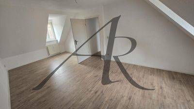 Kleine 2-Zimmer-Wohnung im Zentrum mit Einbauküche